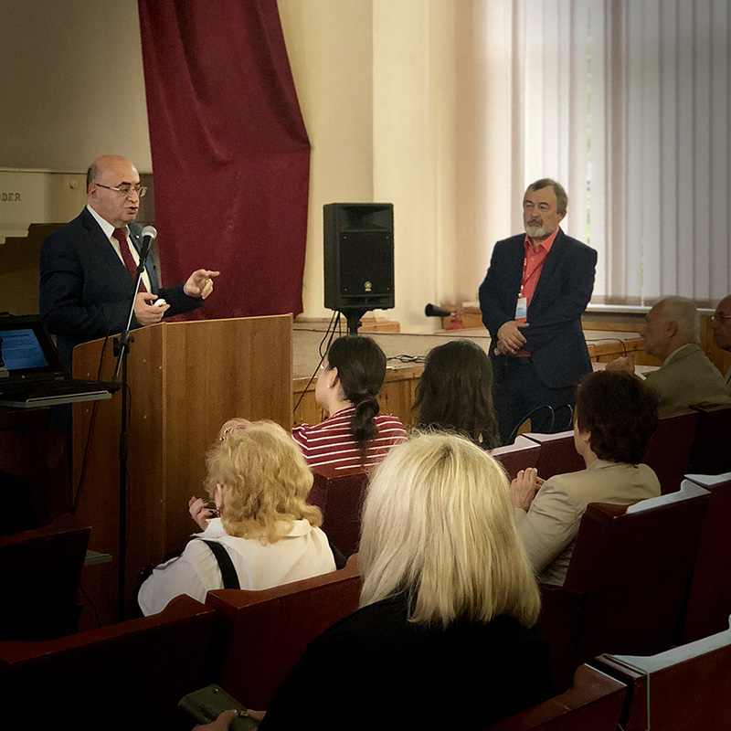 В Санкт-Петербурге прошла международная научно-практическая конференция «Семья и дети в современном мире»